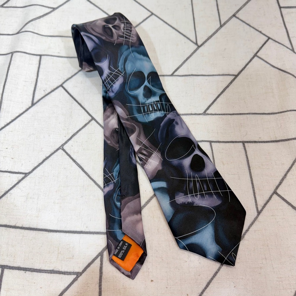 Garcia Necktie OS Black Blue Skull Plague Entity Collection 62 Silk Tie